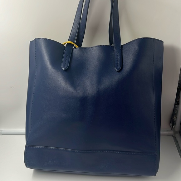 Ralph Lauren leather tote - Picture 2 of 10